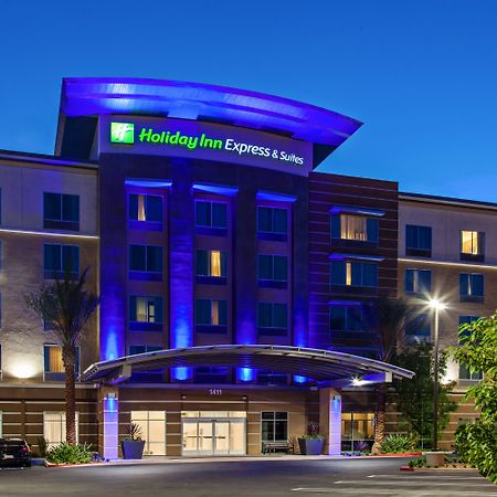 Holiday Inn Express & Suites Anaheim Resort Area By Ihg Zewnętrze zdjęcie