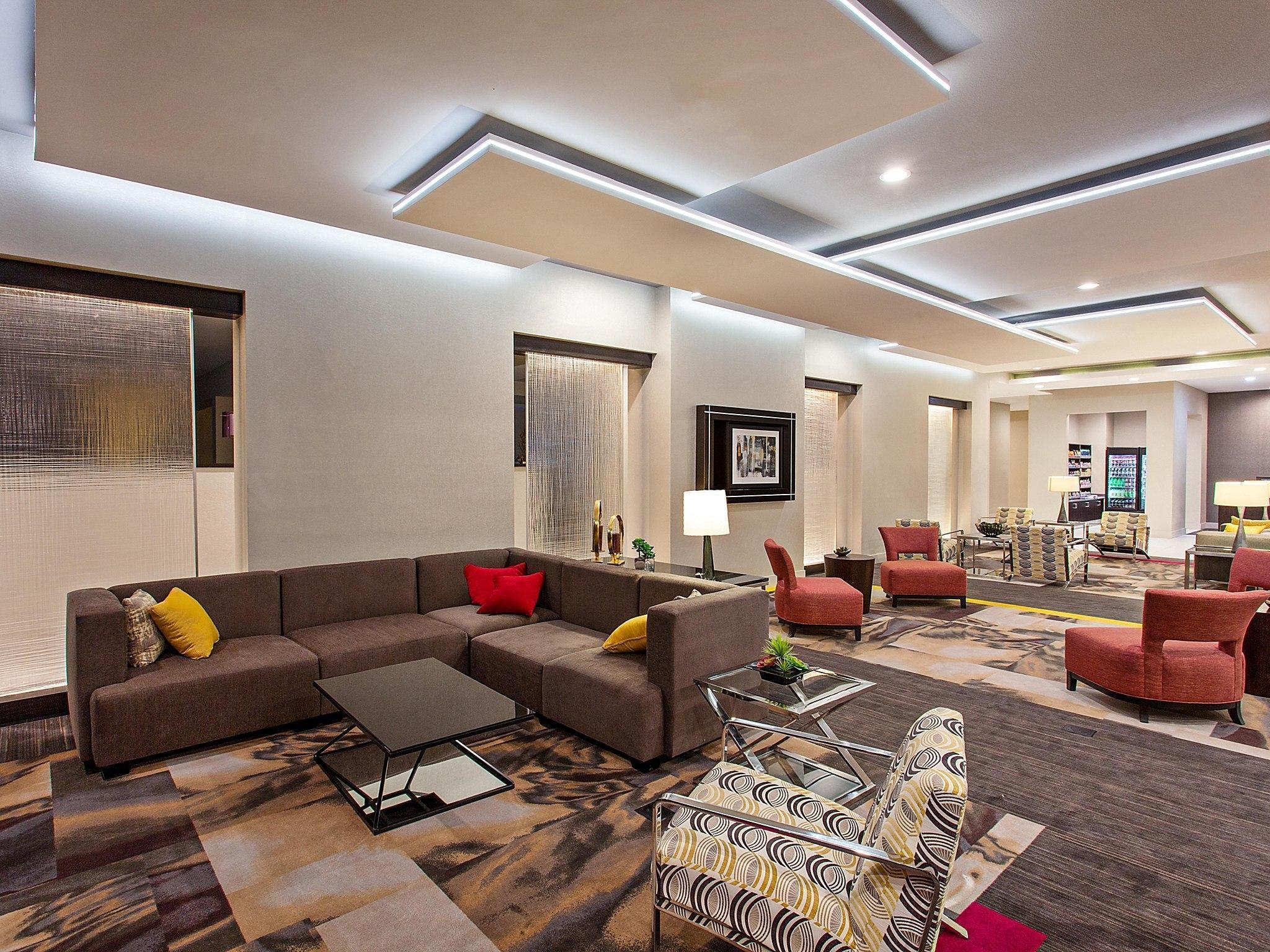 Holiday Inn Express & Suites Anaheim Resort Area By Ihg Zewnętrze zdjęcie