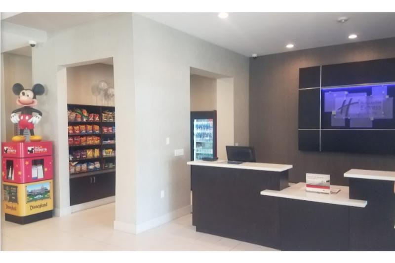 Holiday Inn Express & Suites Anaheim Resort Area By Ihg Zewnętrze zdjęcie